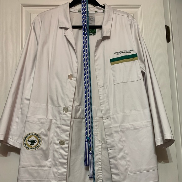 Uni. of South Florida Nursing jacket - Picture 1 of 5